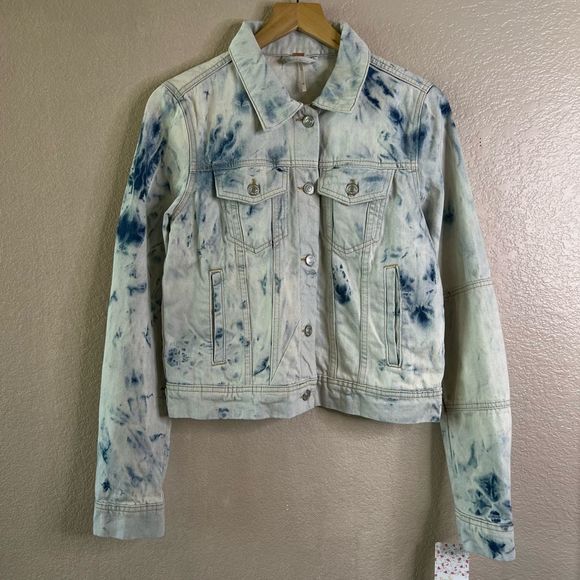 NWT Free People Rumors Jones Tie Dye Blue Denim Jean Jacket Size XS